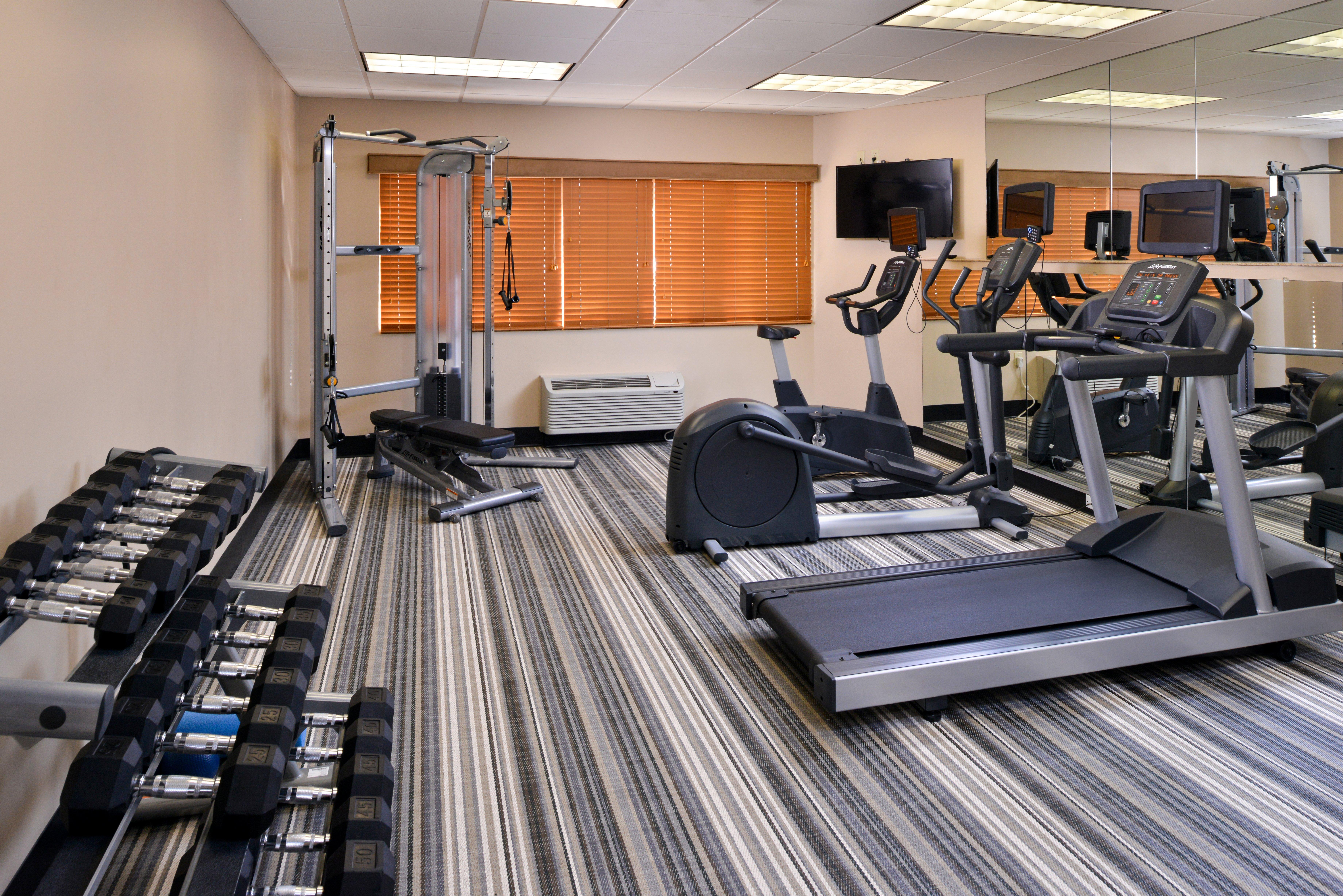 Candlewood Suites Winchester By Ihg Zewnętrze zdjęcie