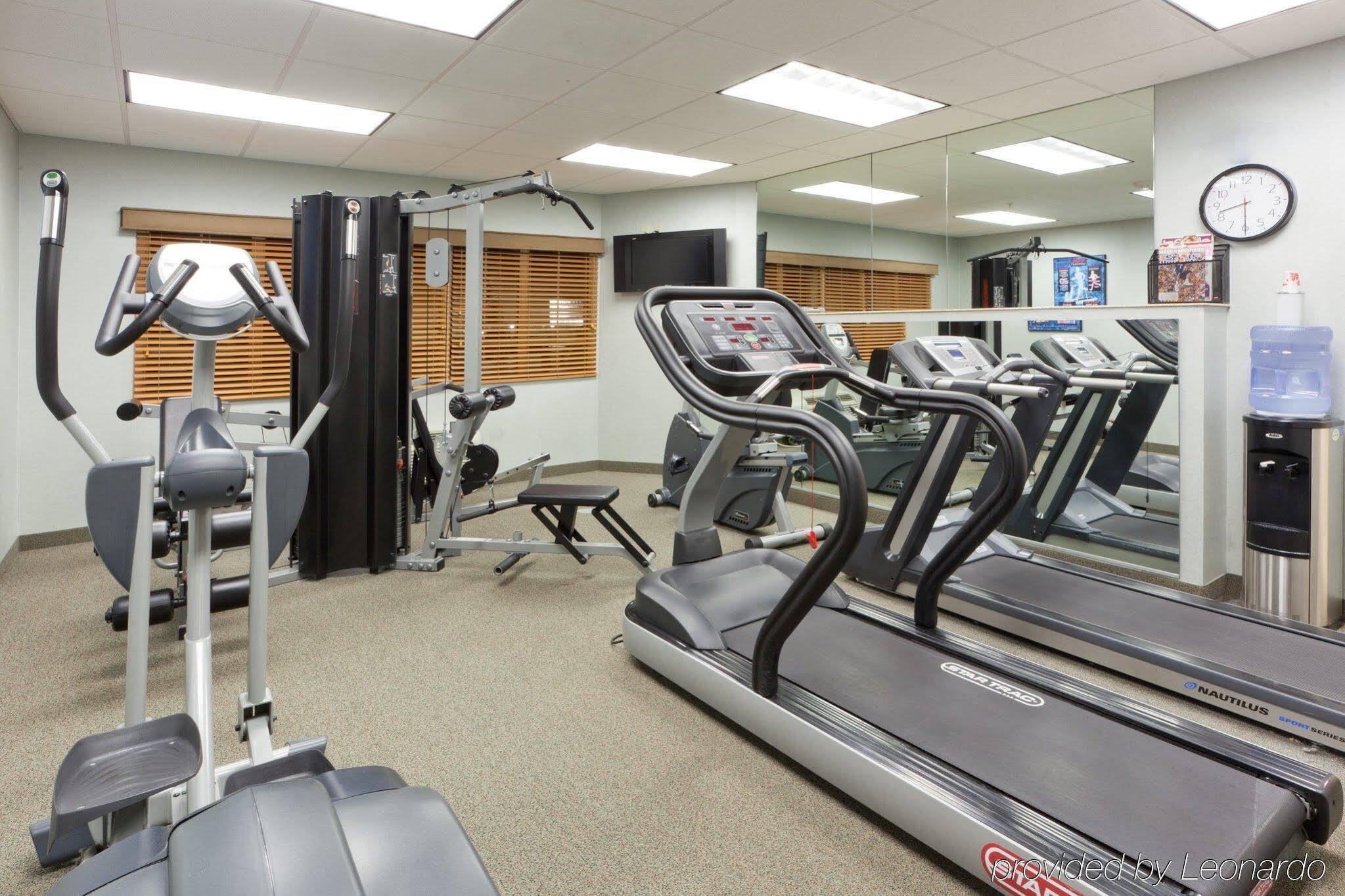 Candlewood Suites Winchester By Ihg Zewnętrze zdjęcie